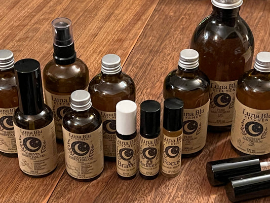 Lavender Magnesium Oil Spray - relief for sore muscles, headaches, restful sleep, muscle fatigue & tension.